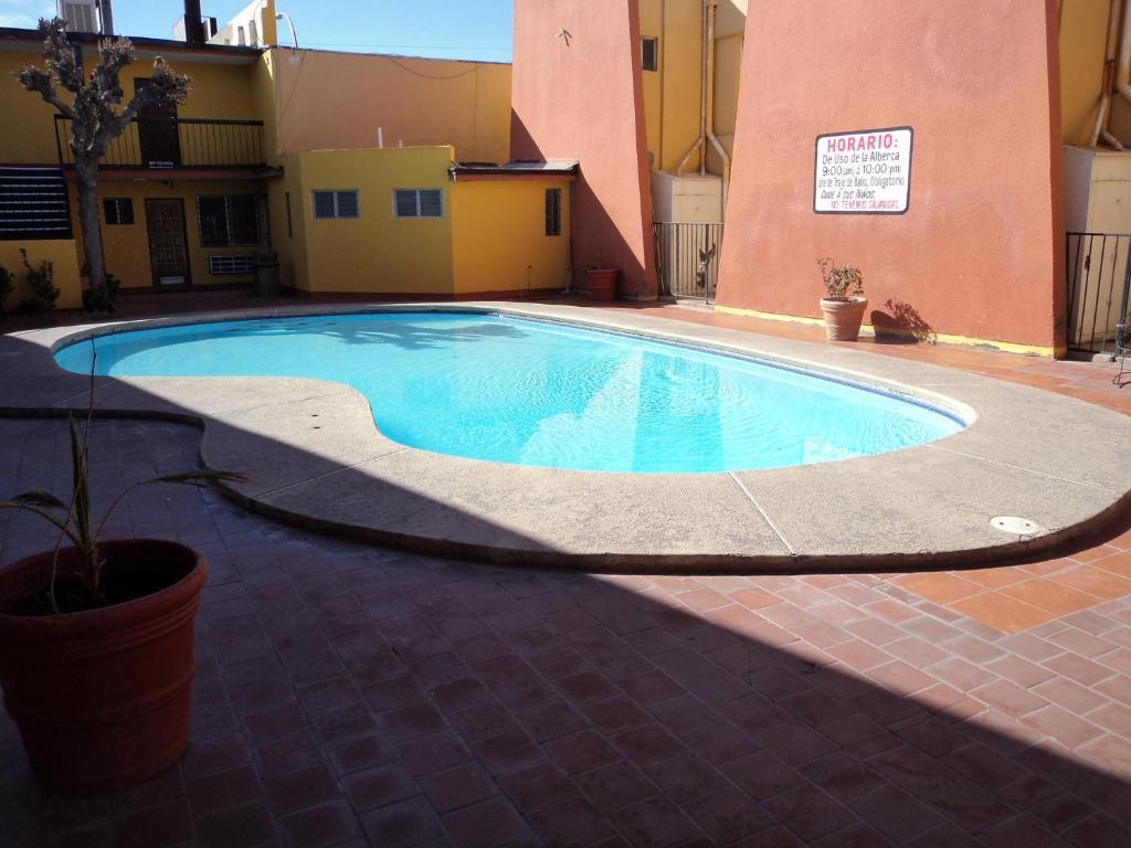 Hotel Monaco Juárez Exteriör bild