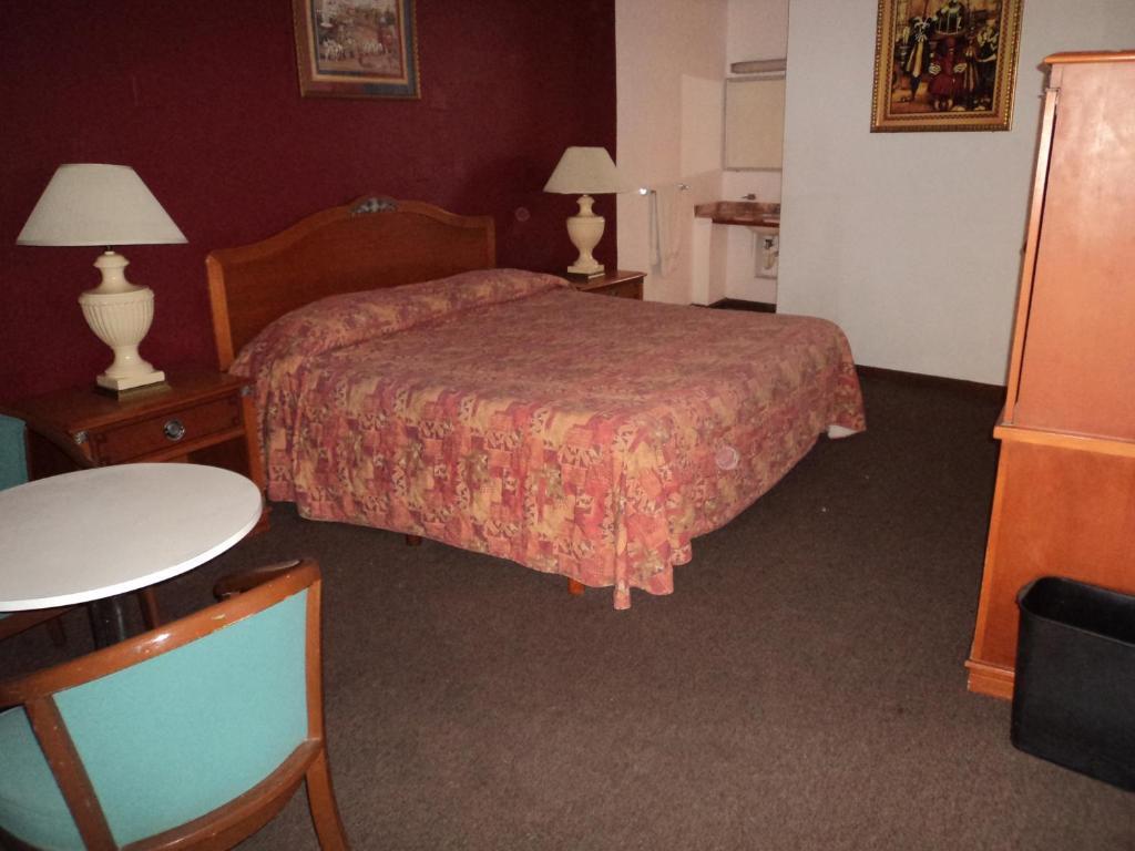 Hotel Monaco Juárez Exteriör bild